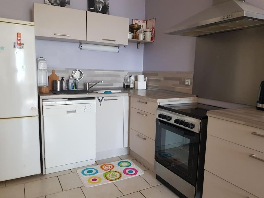 Appartement Rdc Avec Terrasse Epinac-les-Mines Eksteriør bilde