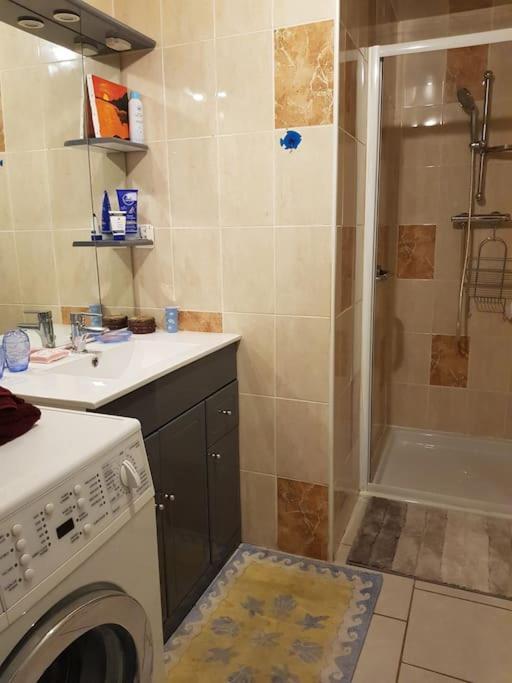 Appartement Rdc Avec Terrasse Epinac-les-Mines Eksteriør bilde